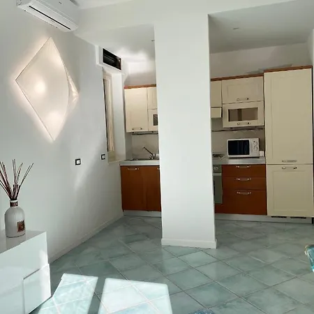 Peace Nest Dei Marmi *