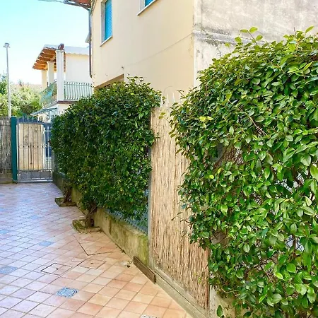 Apartment Peace Nest Dei Marmi *